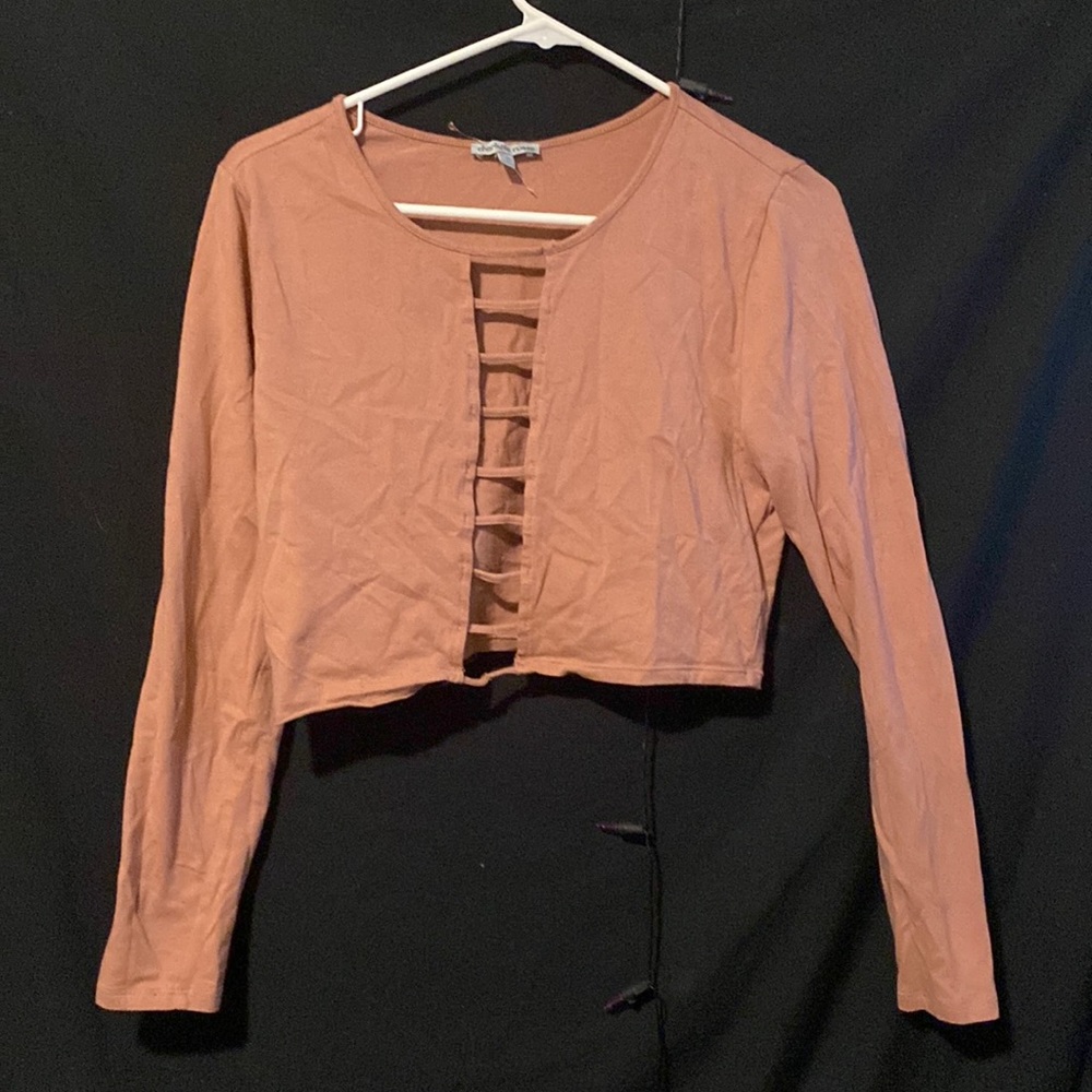 Charlotte Russe crop top. Size L.